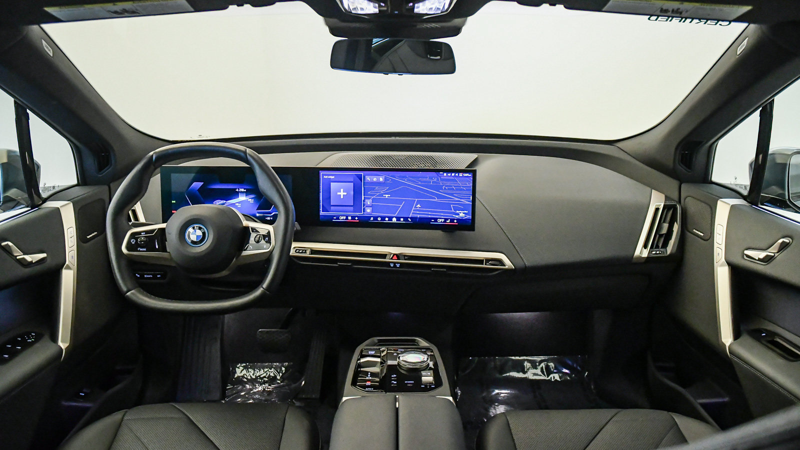 Certified 2024 BMW iX xDrive50 w/ Sport Package AWD/4WD image 15
