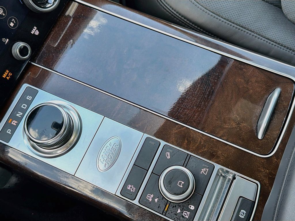 Used 2020 Land Rover Range Rover HSE AWD/4WD image 29