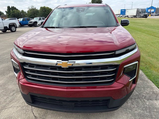 Used 2026 Chevrolet Traverse LT FWD image 4