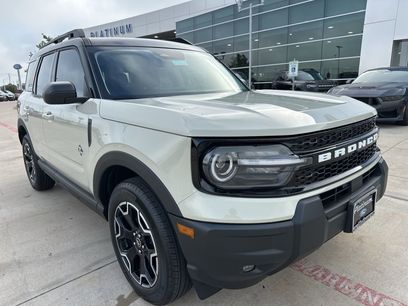 New 2025 Ford Bronco Sport Outer Banks
