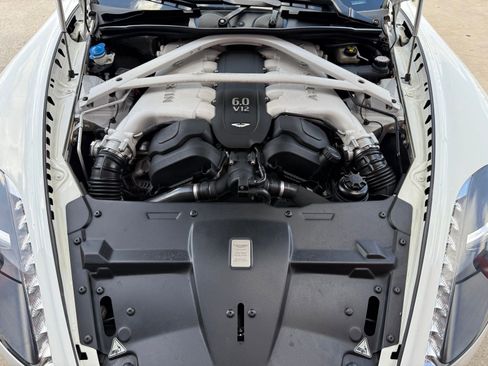 Used 2015 Aston Martin Rapide S RWD image 26