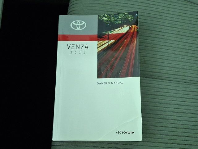 Used 2011 Toyota Venza AWD image 23