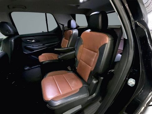 Used 2019 Chevrolet Traverse LT image 19
