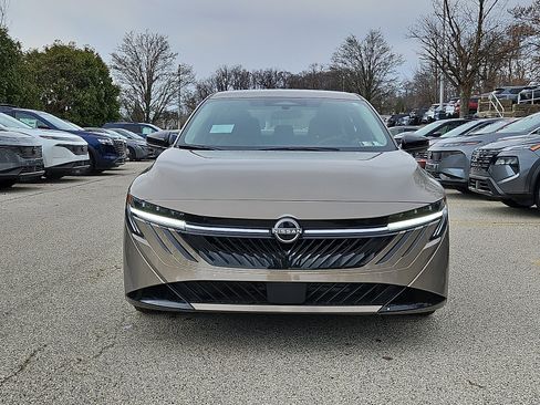 New 2026 Nissan Sentra SV FWD image 2