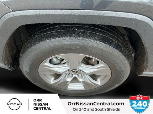 Used 2022 Toyota RAV4 LE AWD/4WD image 9