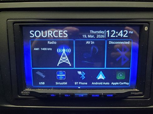 Used 2015 Volkswagen Jetta SE image 25