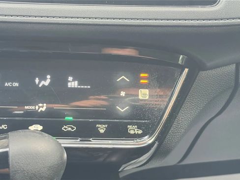 Used 2018 Honda HR-V EX image 25
