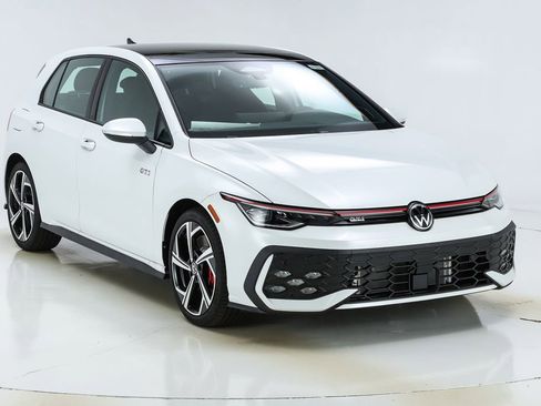 New 2026 Volkswagen GTI SE FWD image 15
