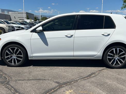 Used 2017 Volkswagen Golf SE FWD image 8