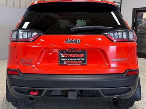 Used 2021 Jeep Cherokee Trailhawk AWD/4WD image 5