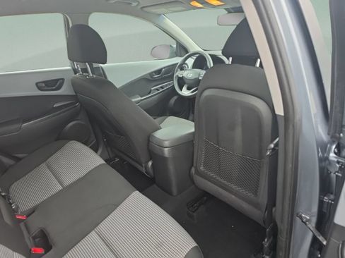 Used 2021 Hyundai Kona SE FWD image 24