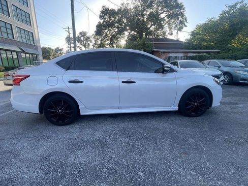Used 2017 Nissan Sentra SR Turbo w/ SR Midnight Edition FWD image 3