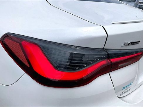 Used 2022 BMW 430i xDrive Coupe w/ M Sport Package AWD/4WD image 34
