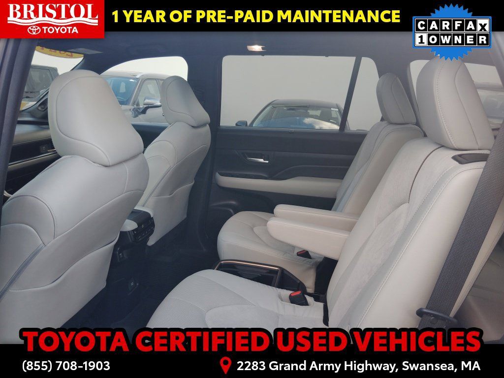 Certified 2024 Toyota Grand Highlander AWD Hybrid image 17