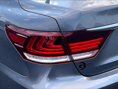 Used 2016 Lexus LS 460 AWD w/ Comfort Package image 29