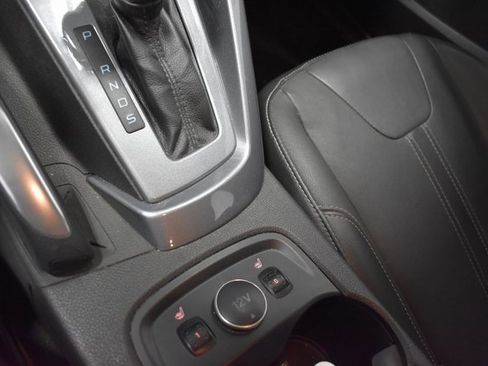 Used 2013 Ford Focus Titanium image 18