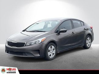 Used 2017 Kia Forte LX image 1
