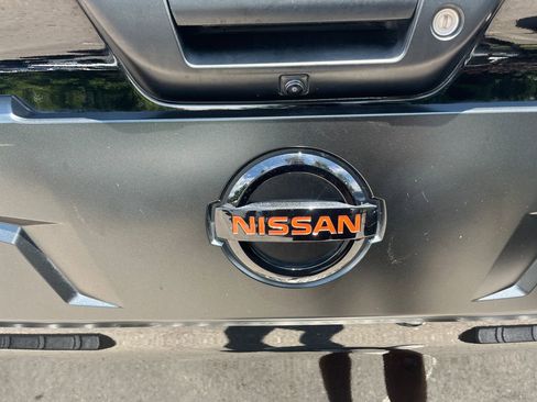 Used 2022 Nissan Titan PRO-4X w/ Pro-4x Convenience Package AWD/4WD image 43