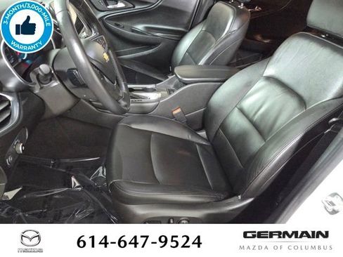 Used 2017 Chevrolet Malibu LT w/ Leather Package FWD image 19