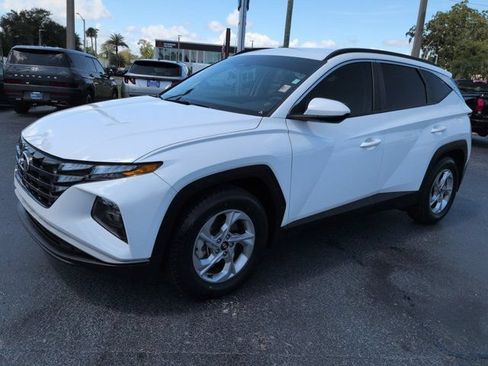 Certified 2024 Hyundai Tucson SEL FWD image 8