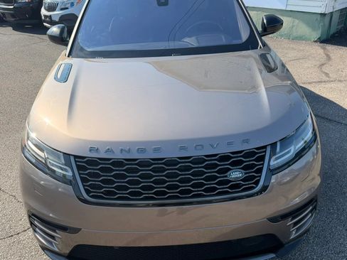 Used 2019 Land Rover Range Rover Velar R-Dynamic SE AWD/4WD image 24
