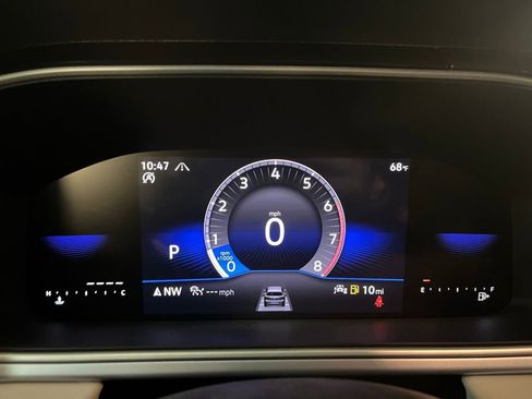 New 2026 Volkswagen Taos SE AWD/4WD image 21