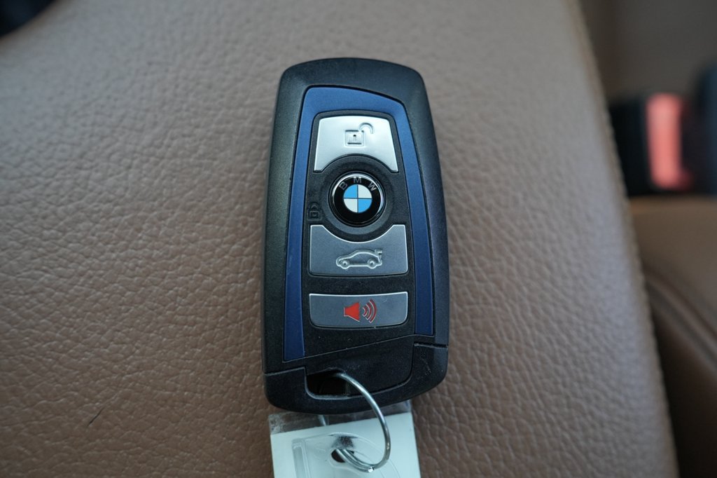Used 2016 BMW 340i xDrive Sedan AWD/4WD image 42