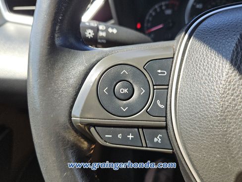Used 2022 Toyota Corolla SE FWD image 19