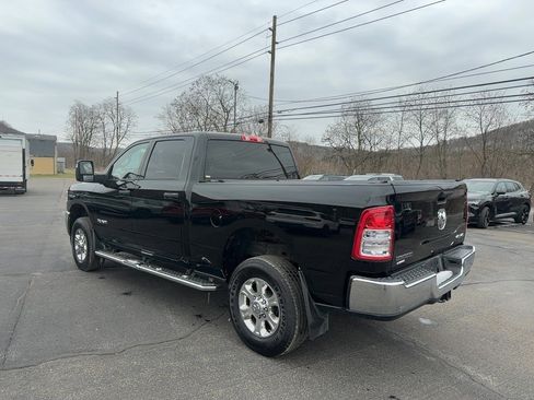 Used 2024 RAM 2500 Big Horn w/ Heated Seats & Wheel Group image 8