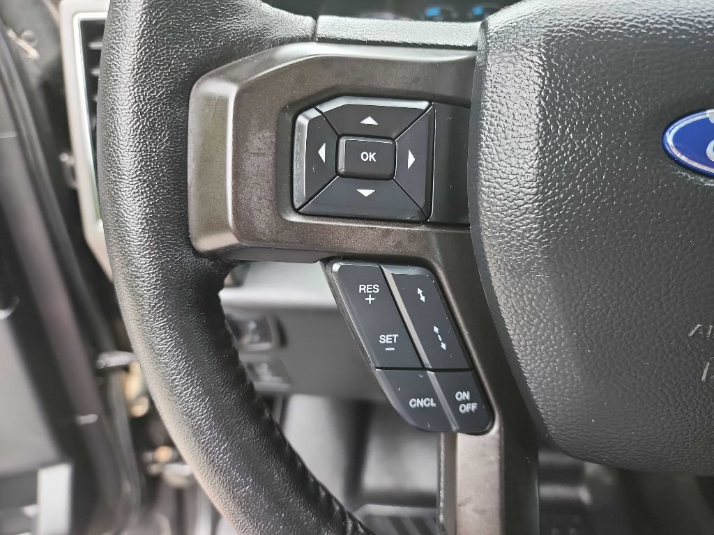 Used 2019 Ford Expedition XLT w/ Equipment Group 202A RWD image 20