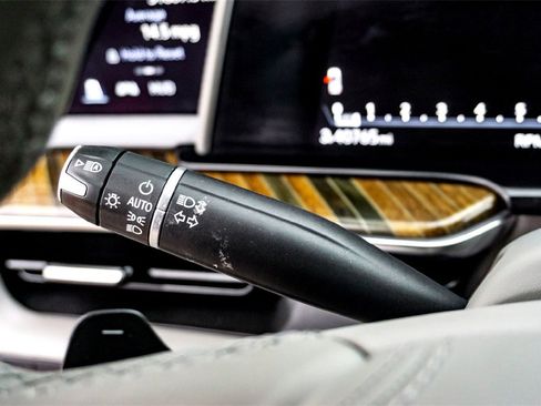 Used 2023 Cadillac Escalade Sport Platinum image 19