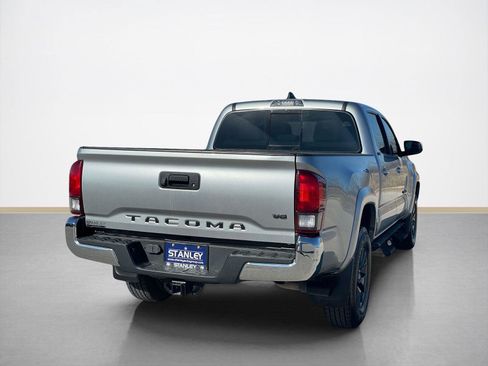 Used 2022 Toyota Tacoma SR5 image 9