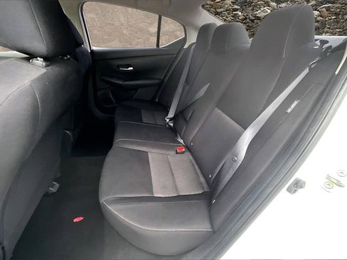 Used 2020 Nissan Sentra SV image 24