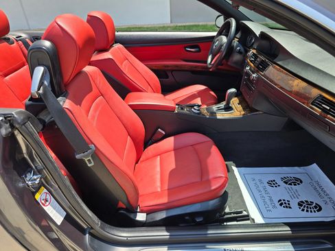 Used 2008 BMW 328i Convertible RWD image 24