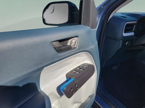 New 2025 Ford Maverick XLT w/ XLT Luxury Package image 7