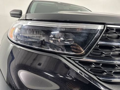 Used 2023 Ford Explorer XLT w/ Equipment Group 202A image 26