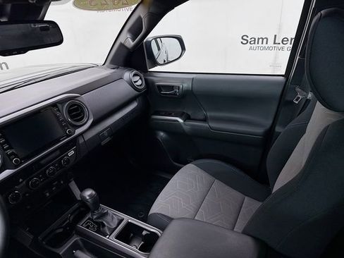 Used 2023 Toyota Tacoma TRD Off-Road image 21