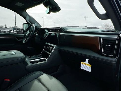 Used 2026 GMC Sierra 2500 Denali w/ Denali Reserve Package image 42