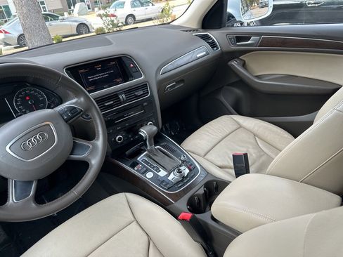 Used 2017 Audi Q5 2.0T Premium image 29