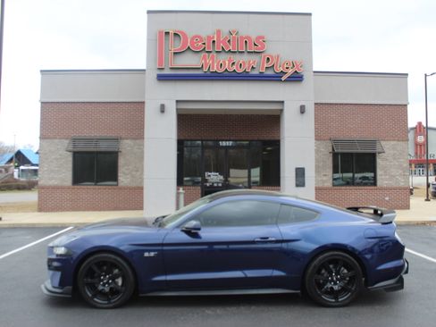 Used 2020 Ford Mustang Coupe w/ Black Accent Package image 9