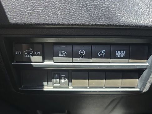 Used 2023 Toyota Tundra SR5 AWD/4WD image 26