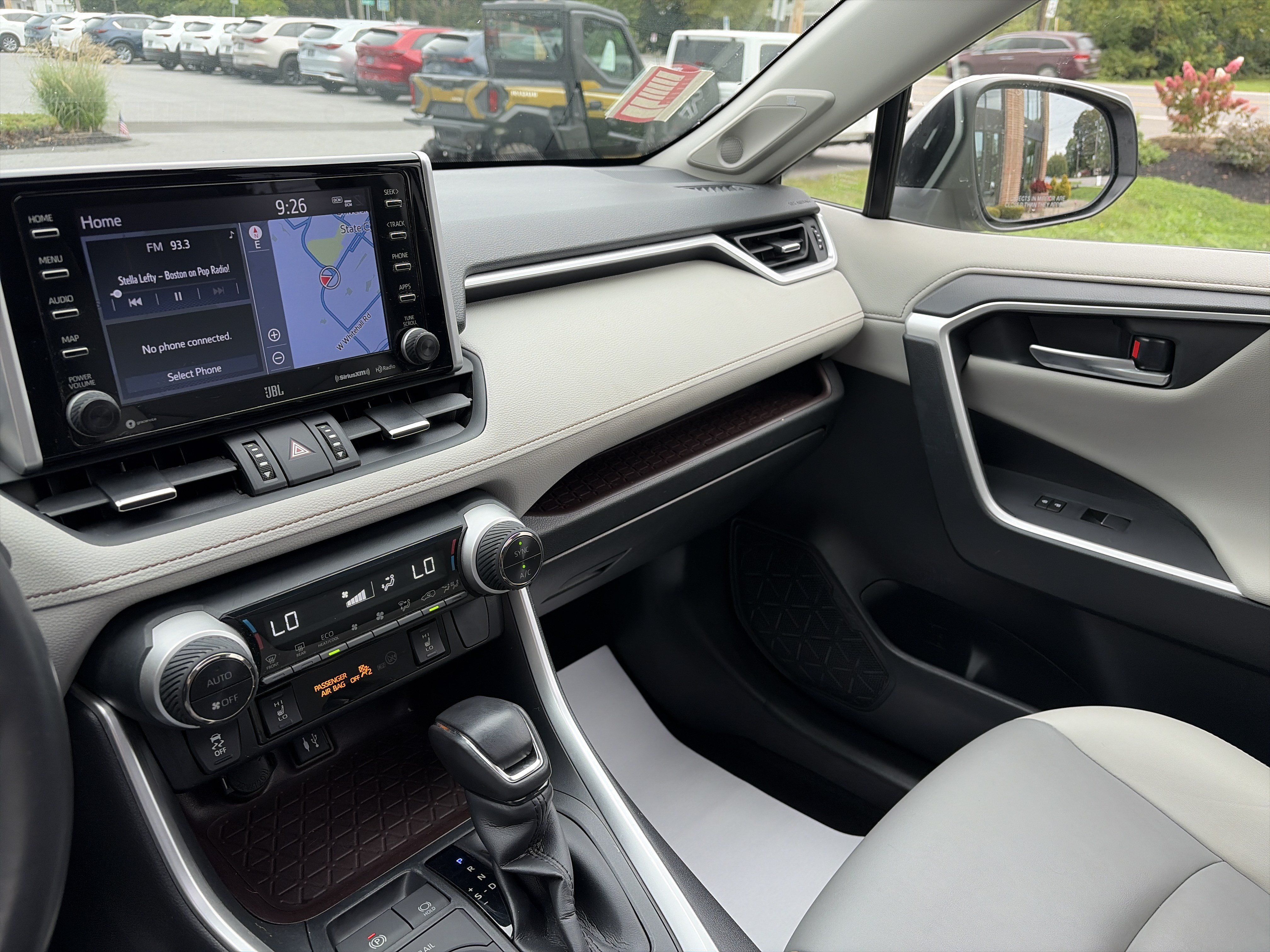 Used 2019 Toyota RAV4 Limited w/ Carpet Mat Package AWD/4WD image 22