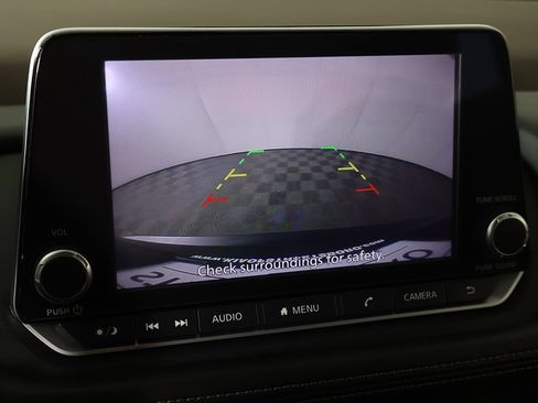 Used 2023 Nissan Rogue SV FWD image 44
