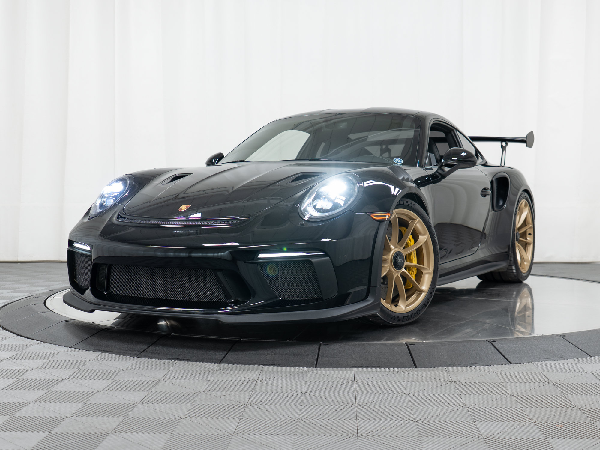 Certified 2019 Porsche 911 GT3 RS RWD image 42