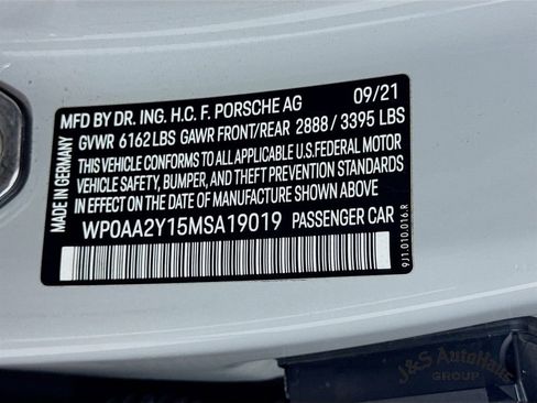 Used 2021 Porsche Taycan image 40