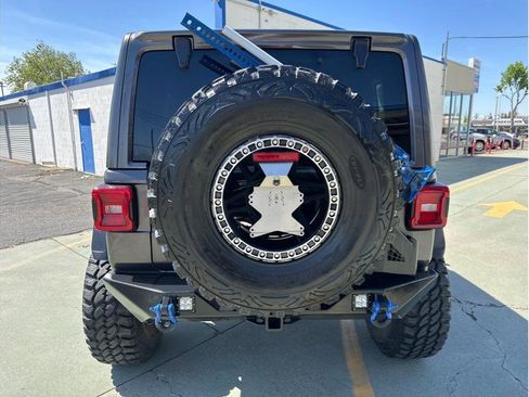 Used 2020 Jeep Wrangler Unlimited Rubicon w/ LED Lighting Group image 9