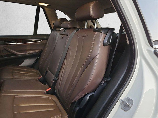 Used 2015 BMW X5 xDrive35i AWD/4WD image 16