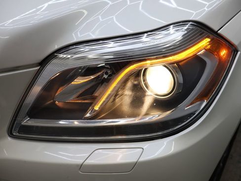 Used 2015 Mercedes-Benz GL 450 4MATIC w/ Appearance Package image 30