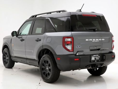 Used 2025 Ford Bronco Sport Badlands AWD/4WD image 6