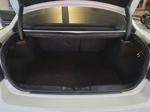 Used 2016 Dodge Charger SE w/ Sport Appearance Group image 26